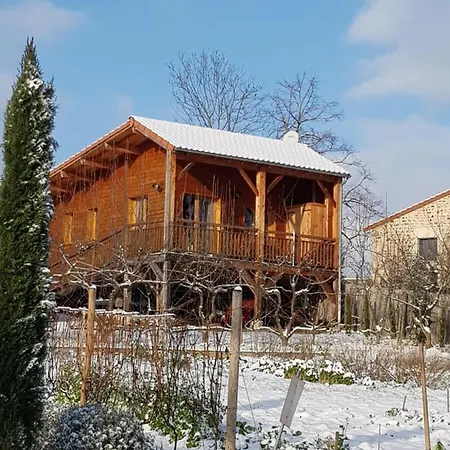 Les Mathieux La Cabane D'en Holiday home